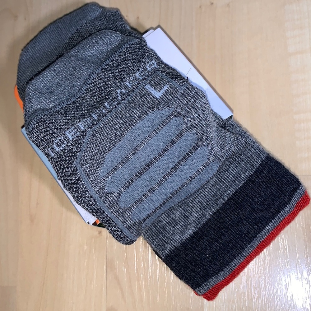 ICEBREAKER SKI + Merino Wool Heritage Over the Calf Socks - Picture 6 of 8
